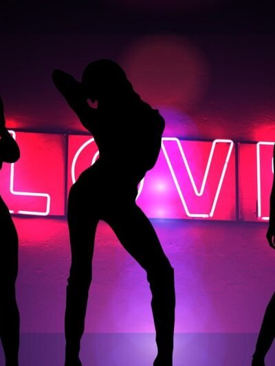 Solo WhatsApp / Chat Caliente